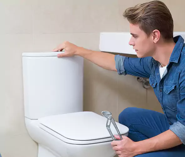 Expert Plumber for Toilet Replacement in Garden Grove, CA: Schedule Affordable Toilet Replacement Services with Us