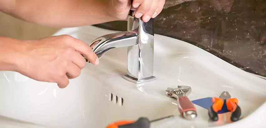 Bathtub Faucet Replacement in Garden Grove
